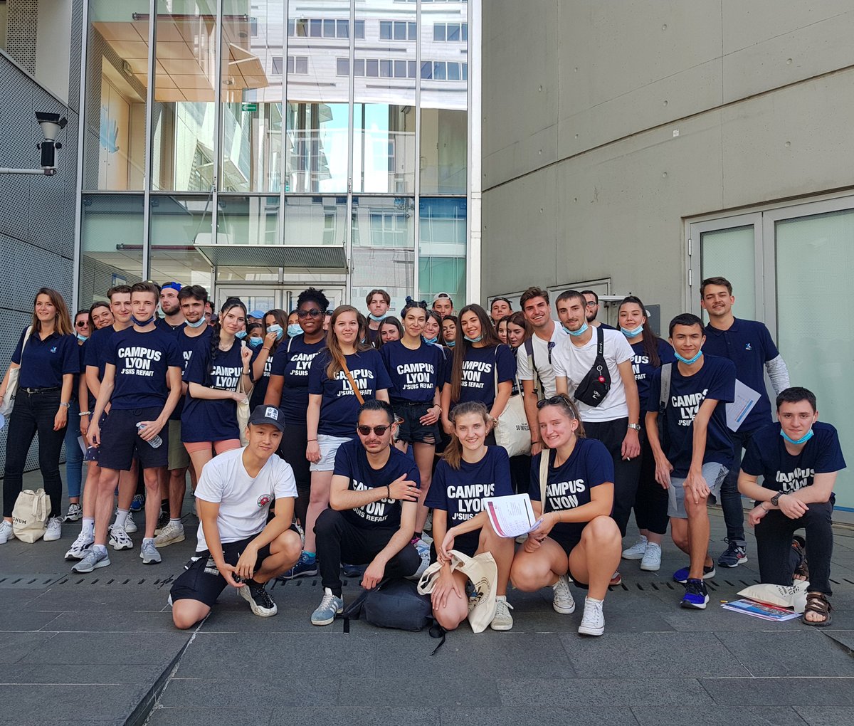 ESCEN tweet media
