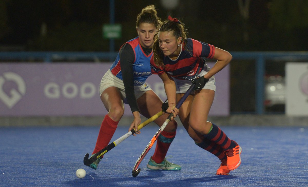 chelocarubin's tweet photo. Por el torneo mendocino de hockey cesped femenino @LosTordosRC vencio 1-0 a @tequerugby y sigue siendo lider. #LosTordos #Teque #HockeyCesped #Hockey #AAMHSC https://t.co/jczQKcuw2g