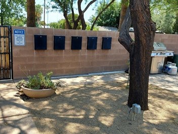 PropBlast_Homes's tweet photo. Blast #224096 COMING SOON - Gorgeous Completely Remodeled Central Phoenix 5-Plex https://t.co/1acG4lJqgH https://t.co/Wmp5exmxmV