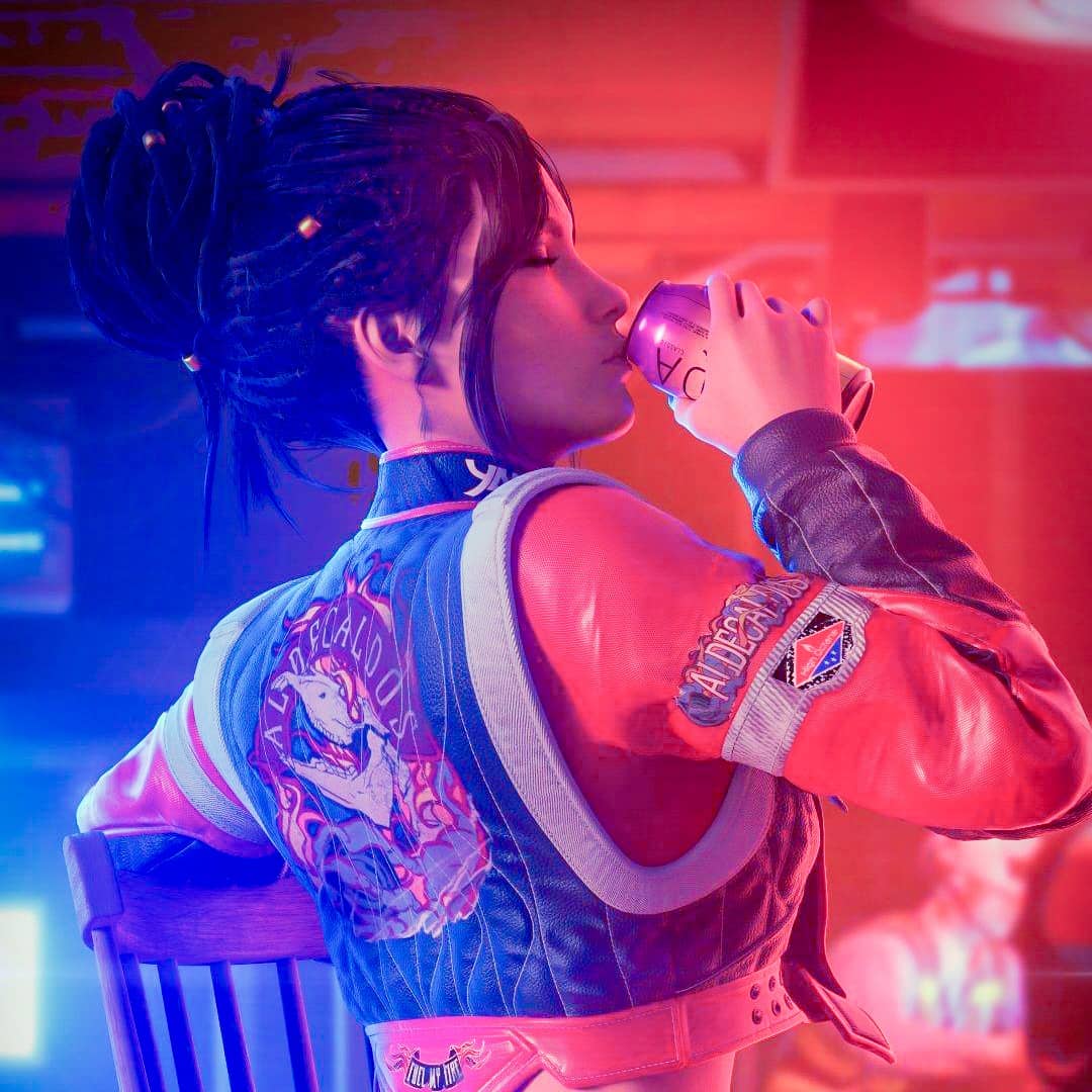 lover_alvarez's tweet photo. 👑👑 Panam Palmer IV - cheers - 👑👑
📸: Author: Captured on @forceballfx
🎮: Game : @Cyberpunk2077
🔧: Developers: @cdred
🖥️: Edited by me.
❤️: #teamjudy
#cyberpunk2077
#panam
#PanamPalmer
#cdred
#pictureeditor
#editor
#Zarngaming
#virtualphotography https://t.co/KUWNW4h4OQ