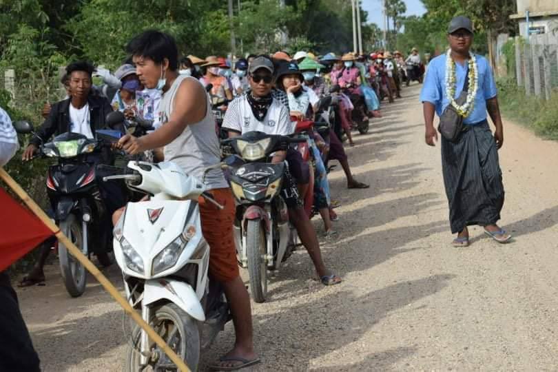 kiyatowmpb's tweet photo. Strike of Salingyi Tsp marking as the 110th day of anti dictatorship protest. #WhatsHappeningInMyanmar  #June28Coup  #RecognizeNUG https://t.co/7diLxZ7bAc