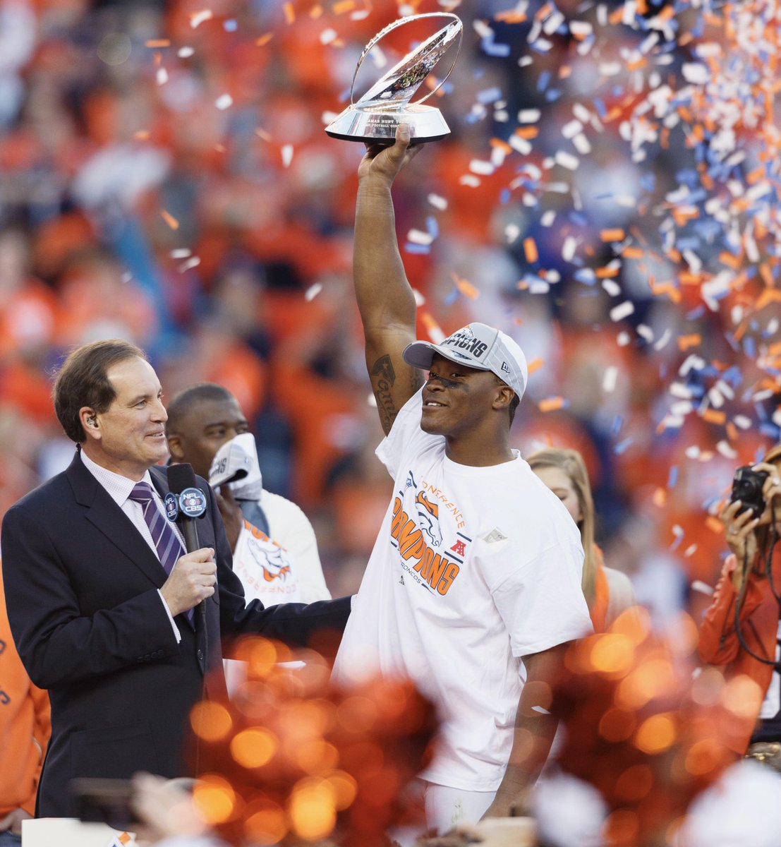 psmyth12's tweet image. Congratulations to Demaryius Thomas on retiring as a Denver Bronco!

Only 1 player in NFL history has equaled Demaryius’ production in catches (535), receiving yards (7,332), TD catches (51) and most impressively wins (64) over a five-year period (‘12-16):

Jerry Rice (1992-96).