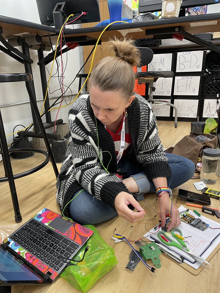 Kara Semtner tweet media