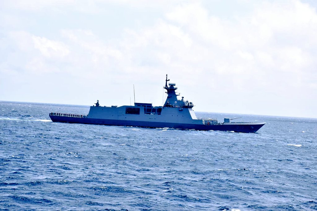 #IndianNavy's indigenous ASW Corvette #INSKiltan deployed in the Far East undertook #NavyPartnership Exercise in the East China Sea with #RepublicofKorea Navy Ship ROKS Gyeongnam, a Daegu-class frigate on 28 June.