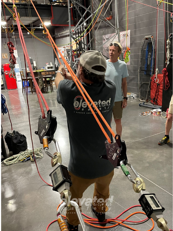 elevatedsafety's tweet photo. The Alpine Rescue Tech Standards Committee was in our #Colorado facility this weekend testing the consistency of equalized 3:1 tensioned systems. 
#alpinerescue #searchandrescue #rescue #rescuetraining #mountainrescue #elevatedsafety https://t.co/mxFlQixFPh