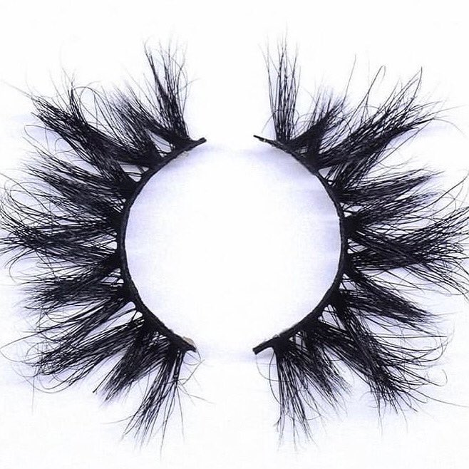 King_Calv0's tweet image. Make a statement this summer with @LashesByKing minks😍🔥. 

Shop the collection now for different styles &amp;amp; lengths
———————————————————
lashesbyking.com✅✨

#lashkit
#lashvendor
#wholesalelashbox
#minklashes
#wholesaleminklashes
#25mmlashes
#20mmlashes
#16mmlashes