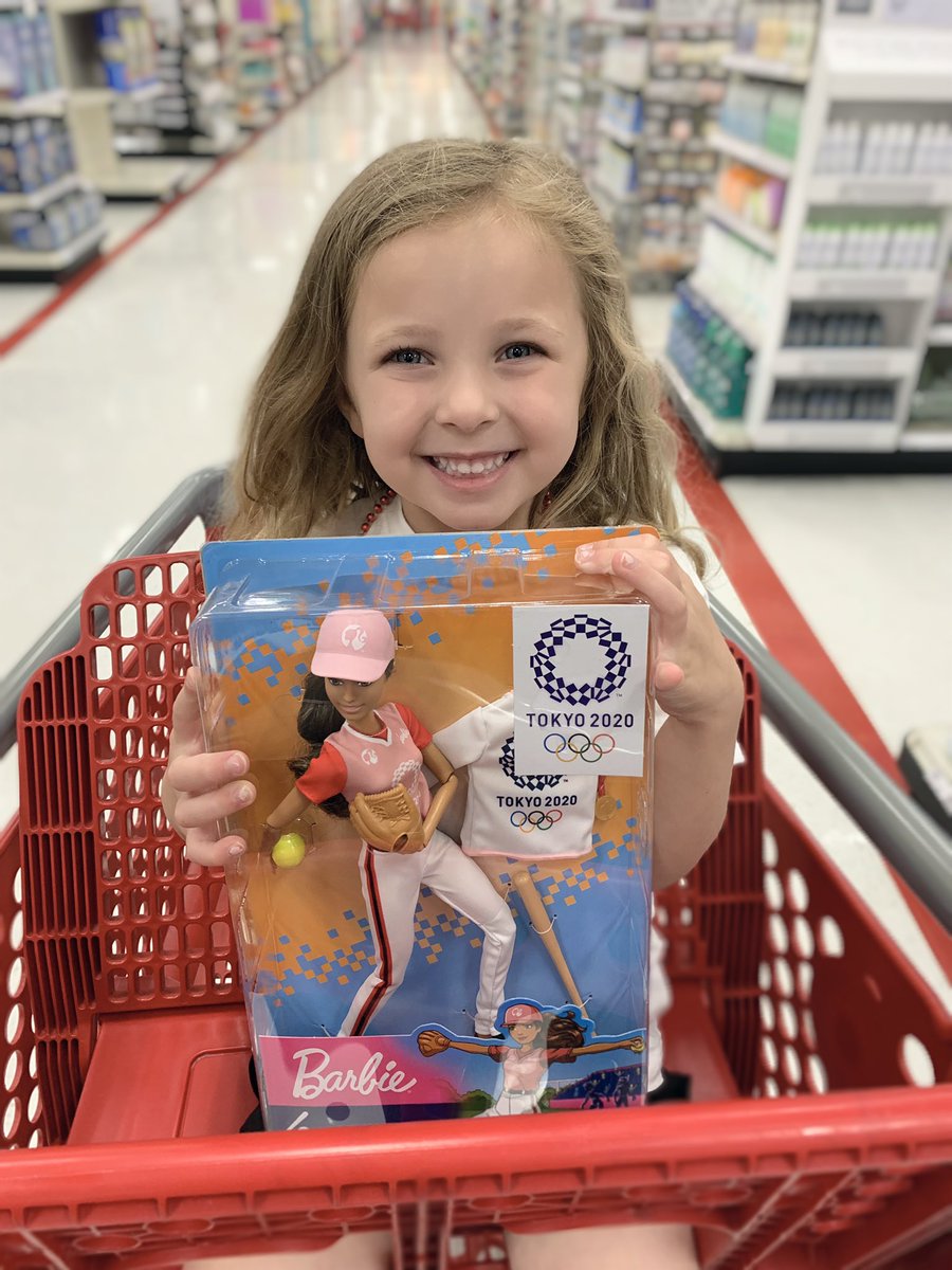 Love this! To all of the little girls out there - DREAM BIG! <a href="/TeamUSA/">Team USA</a> 

🥎 🇺🇸