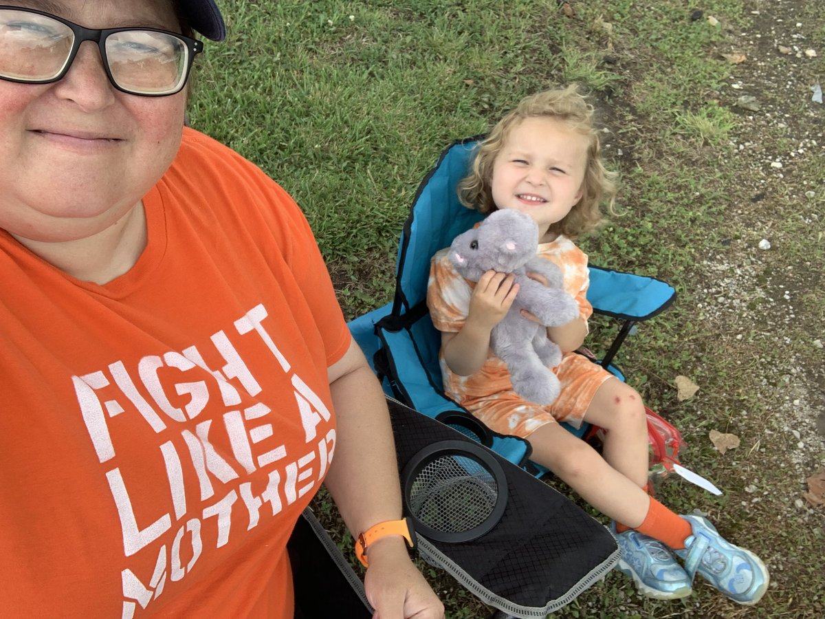 AnnDubDub's tweet photo. We #WearOrange today to honor Justice Mitchell who died four years ago today due to gun violence. #TrapsWorld @MomsDemand #ksleg https://t.co/RsvqZNqQ3C