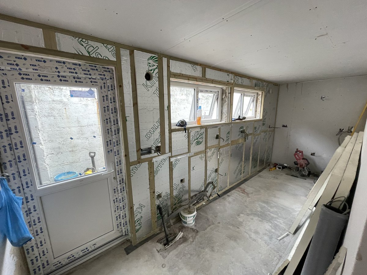 Elliot Coll tweet media