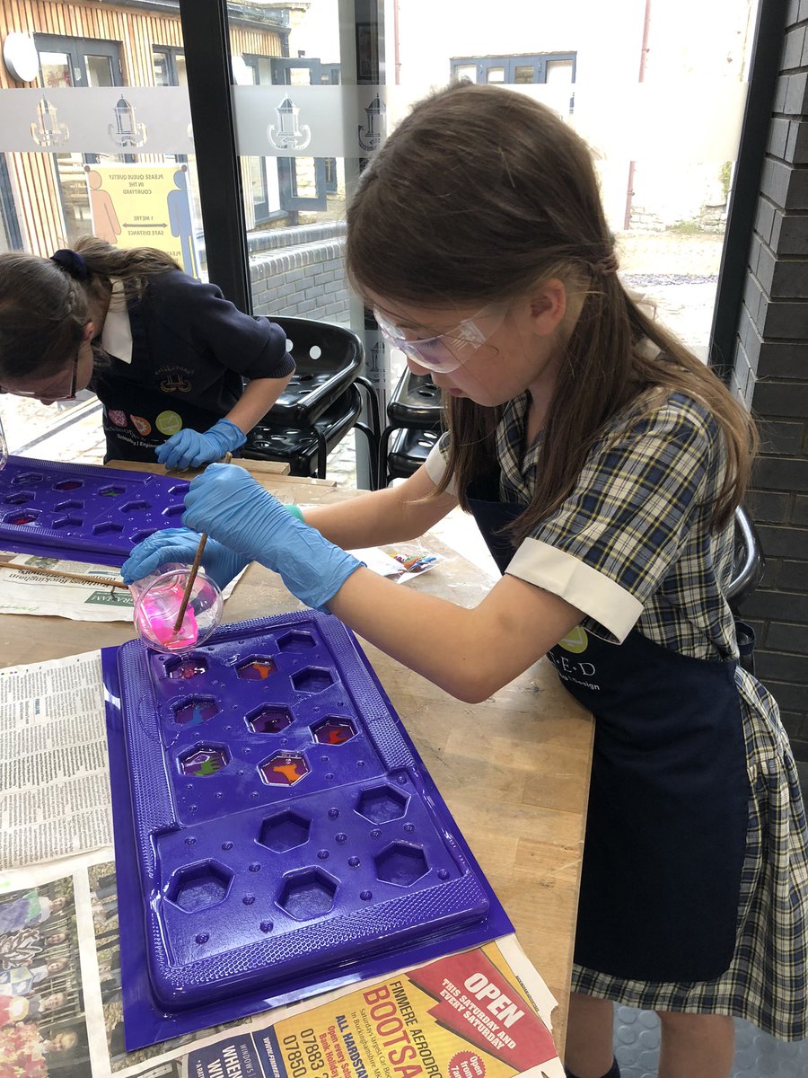 BBPrepTED's tweet photo. Form IV have been making their own versions of the game #Hive by designing their own set of counters in CAD and setting them in resin in their vac formed moulds. #bbprepTed  
#stem @DTassoc https://t.co/dDMyWe1VOE