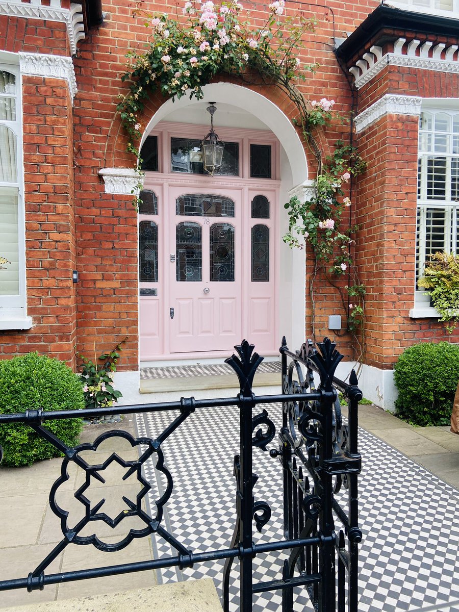 Rachel Sheridan Casting tweet media