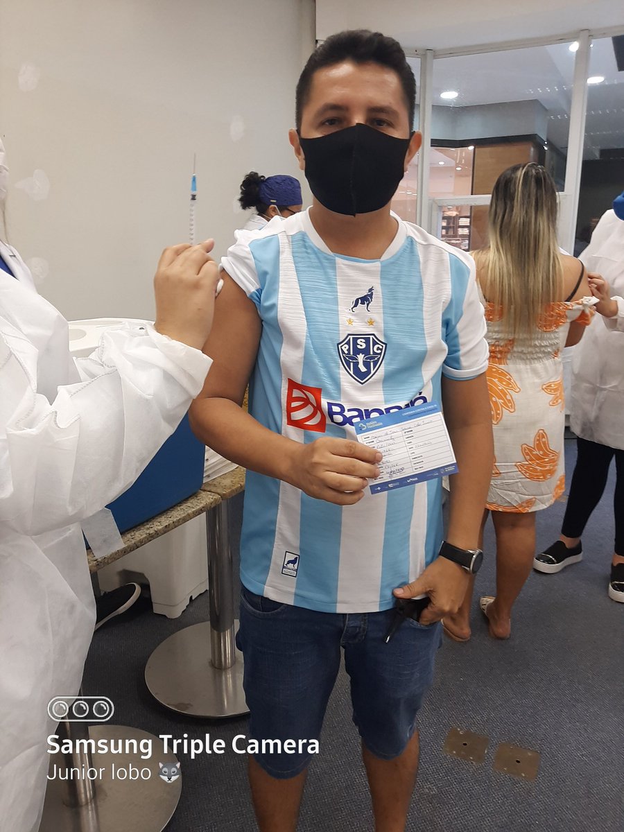 mjuniorlobo's tweet photo. Primeira dose, obrigado Deus pelo dom da vida quando muitos não tiveram essa oportunidade . Obrigado @prefeiturabelem @EdmilsonPSOL . 
@Paysandu
#BelemVacinada 
#paysandu
#lobovacinado https://t.co/kCESPGNMJE