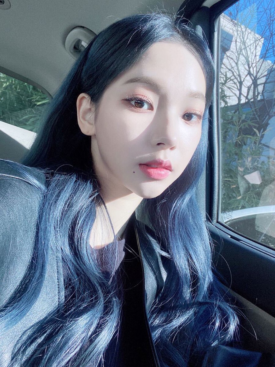 루트 tweet media