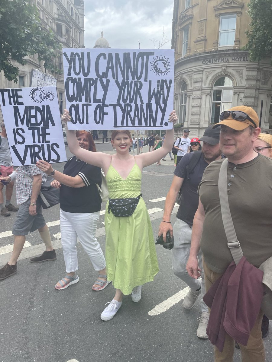 JuliaHB1's tweet photo. #LondonProtest #FreedomMarch #ImDone https://t.co/DQmXxxjyQu