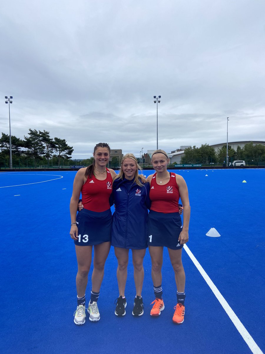 milliegiglio's tweet photo. Brummies take Belfast!! Thank you @JuniorGreenArmy for a great week 💙 @GBEDPWomen @UBSscholarships https://t.co/Lq617gaHKZ