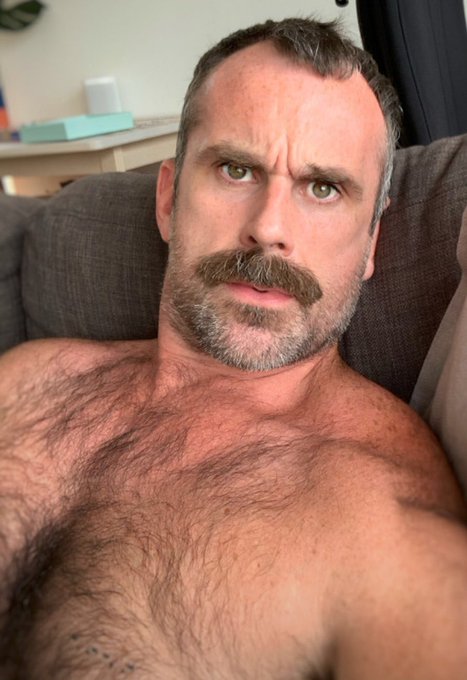?June 26, 2021? #hairsome #hairychest #hairygay #hairyfan #scruff #beardedhomo #beard #hairymen #gay
