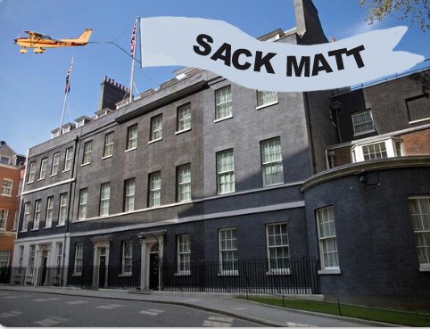 Miss Tea tweet media