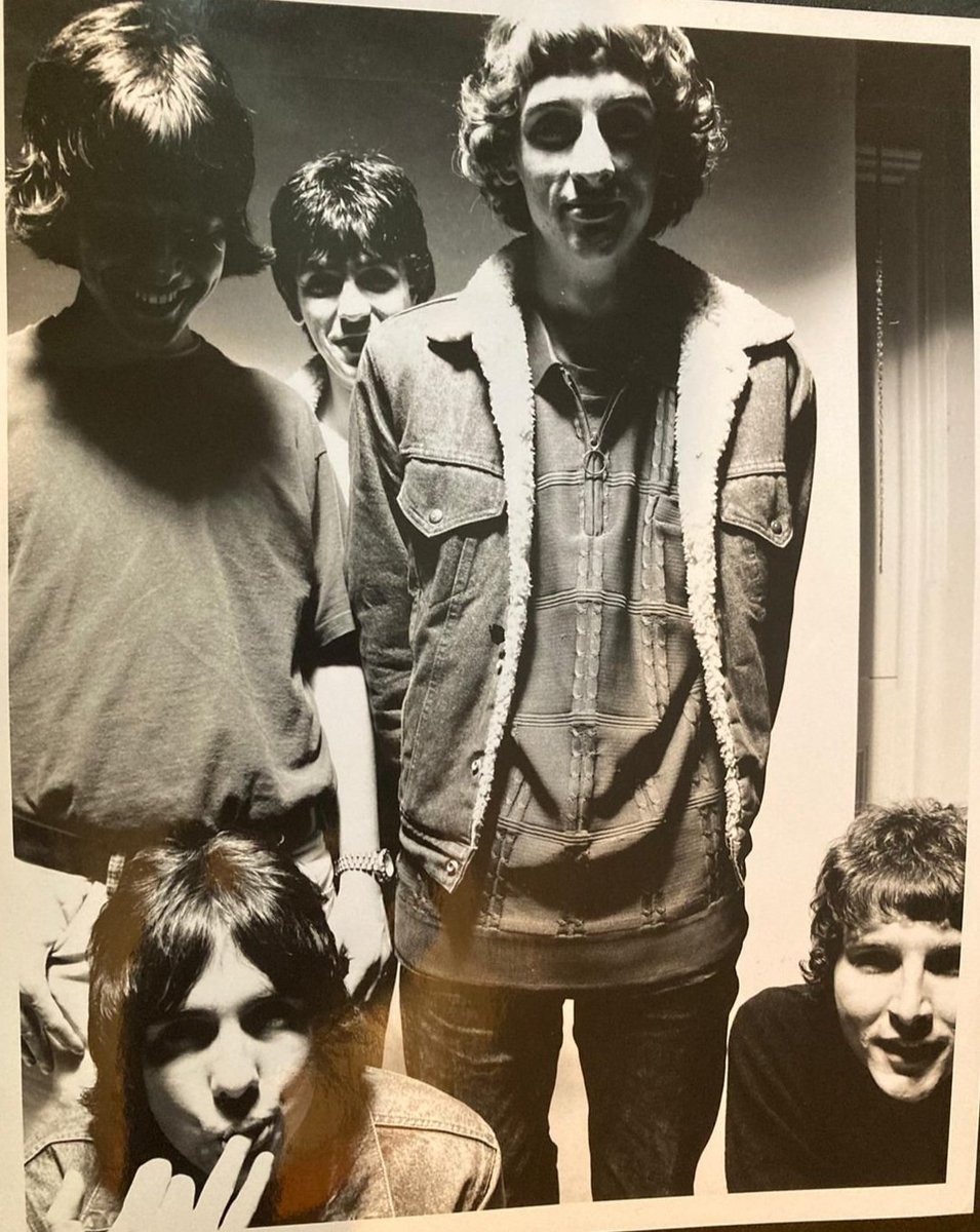 YayasThe's tweet photo. 1992 "See No Rain" front cover photo session. https://t.co/awmoEtjGHx