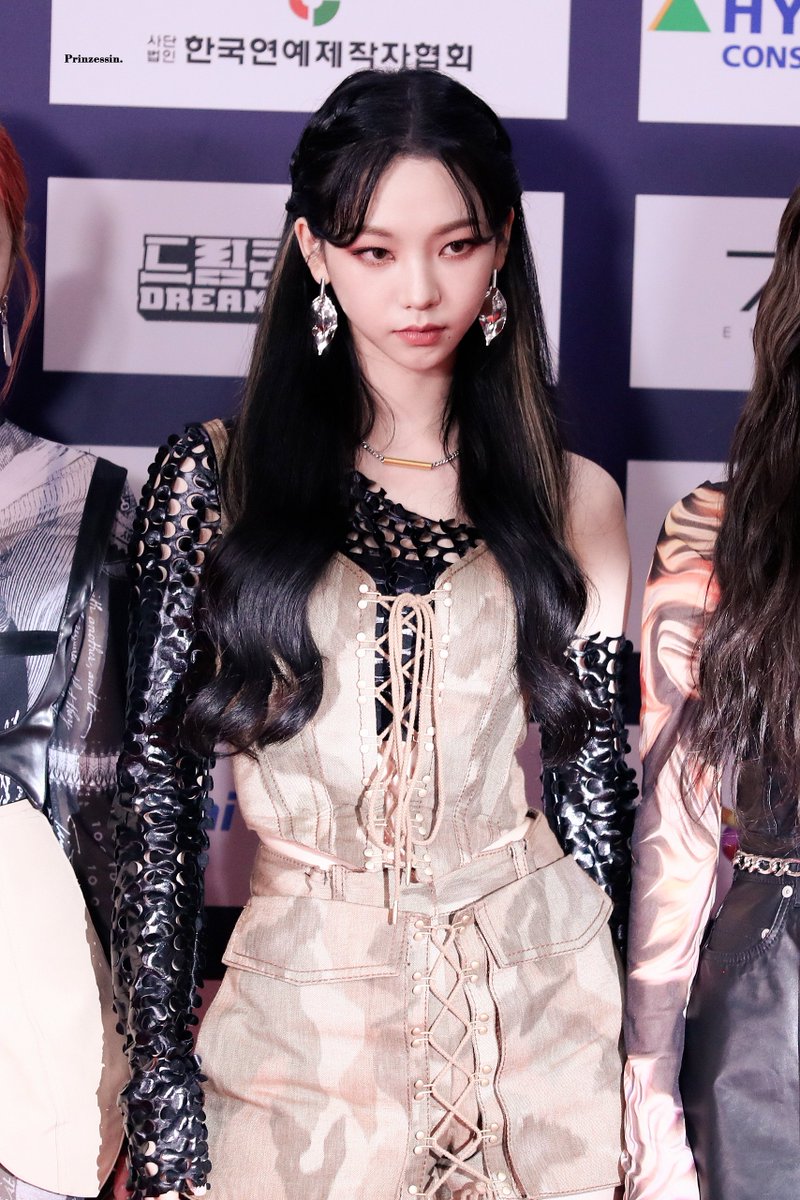 Prinzessin. tweet media