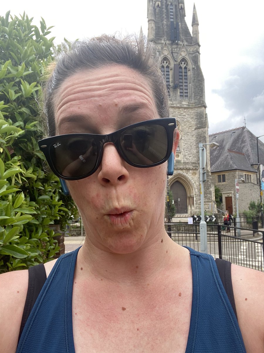 Ellenphysiouk's tweet photo. Building the fitness up again post #TheliaTheThesis with the #CrossRunPodcast
30 mins of intervals was hard work! 😜#buildingbackup #onwardsandupwards https://t.co/RaLA4DCZhj