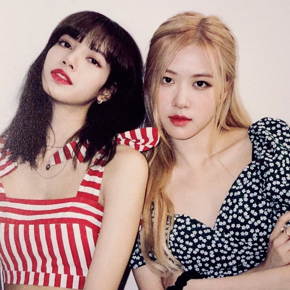 Amonrat96400042's tweet photo. คัยจะขิงเรือไหนก็ช่าง😶   
แชงลิชเป็นแฟนกัน..จบข่าว😏#Chaelisa https://t.co/8YtpPmK7if