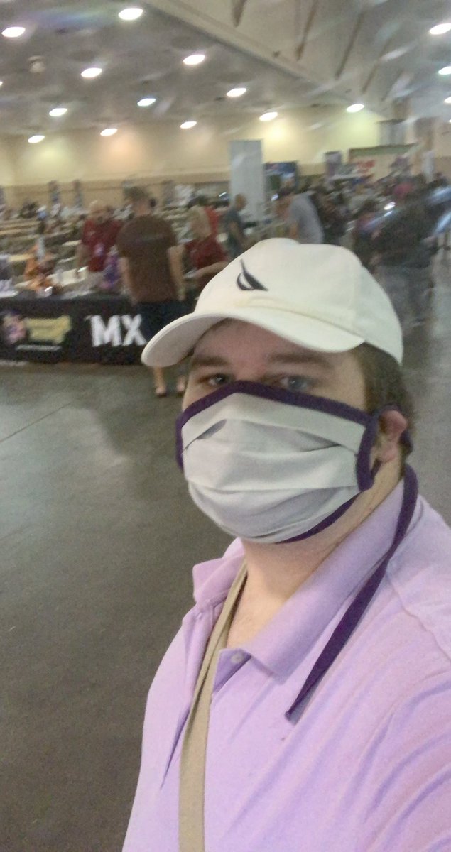 kiwi5slayer's tweet photo. At #tcgcon #tradingcardgamecon in Tampa! https://t.co/BIYcxBMQF4