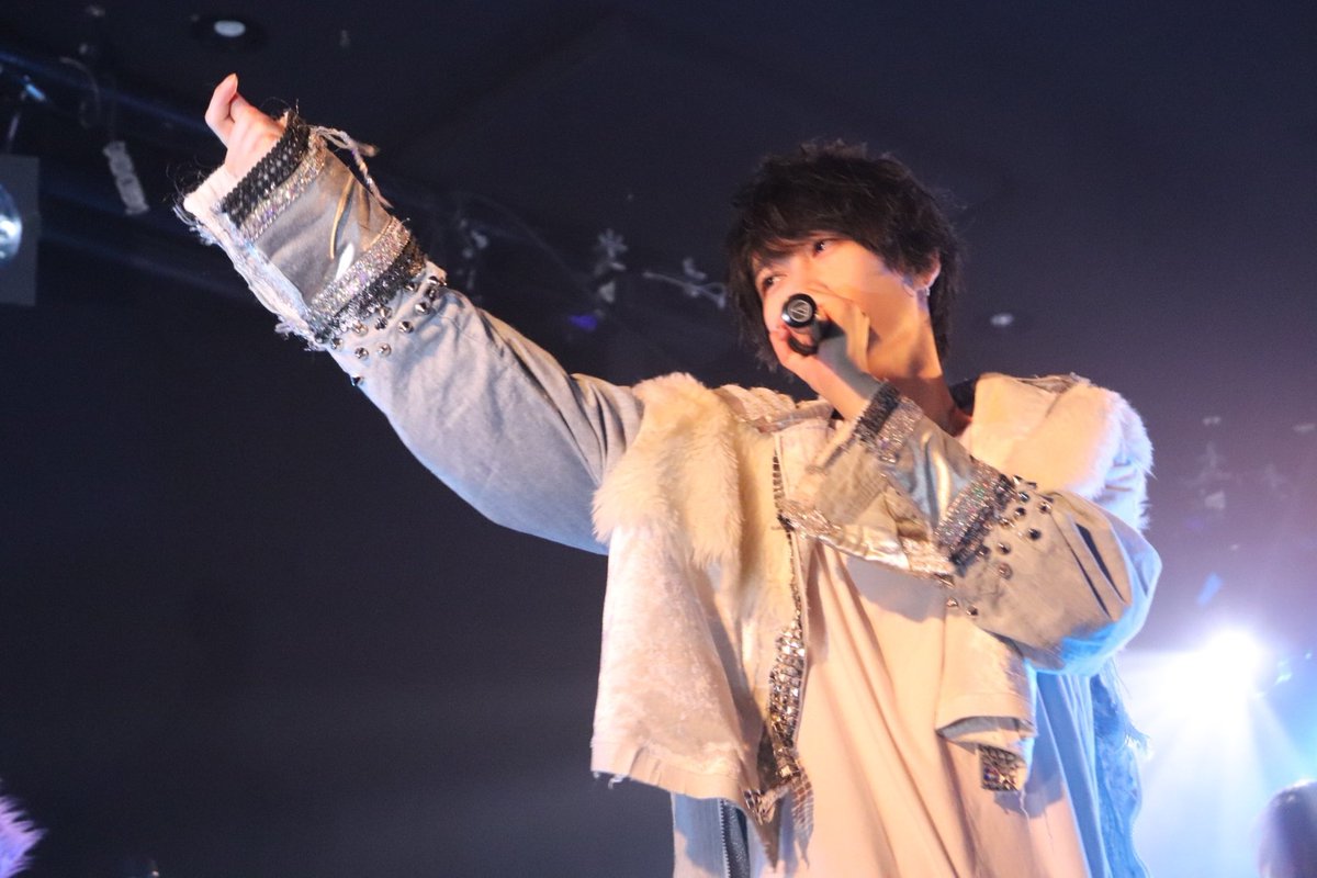_LUCKLIFE's tweet photo. 【 6/26 WEEKEND 】

本日は1部のみの出演でしたが、ご来場頂きありがとうございました🥲

今回のセトリはお披露目と同じセトリでした🍀🌟そして残るライブは明日のラストライブのみとなりました😹💭

最後までLUCK☆LIFEらしいライブになると思うので、是非お時間ある方は少しだけもお待ちしてます✌️ https://t.co/N28ZDvuMmj