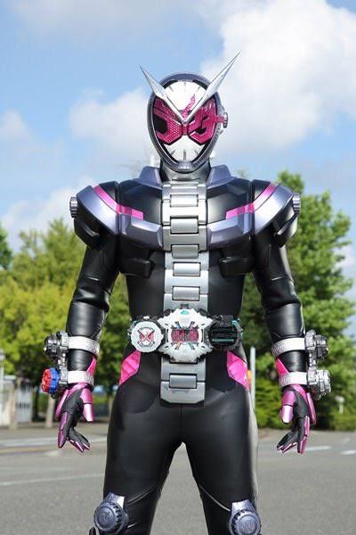 世にも奇妙な物語 に平成仮面ライダーのスーアク高岩さんが出演 言われてみれば確かにシルエット 特に指先 で分かる Togetter