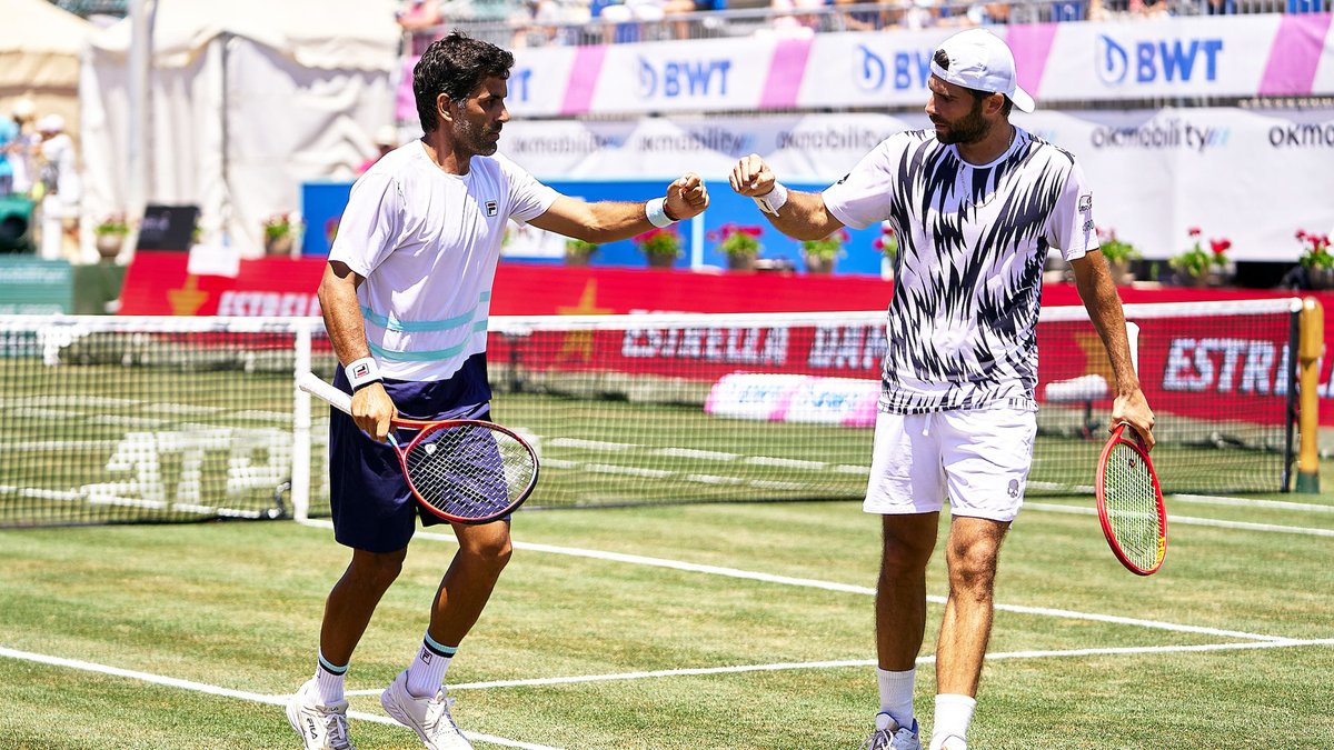 Doubles champions in Mallorca 🏆🏆 🇦🇷 @machigonzalez1 & @BolelliSimone 🇮🇹 take the title with a 6-1, 7-5 win over Daniell & Oswald. 📷: @MallorcaChamps