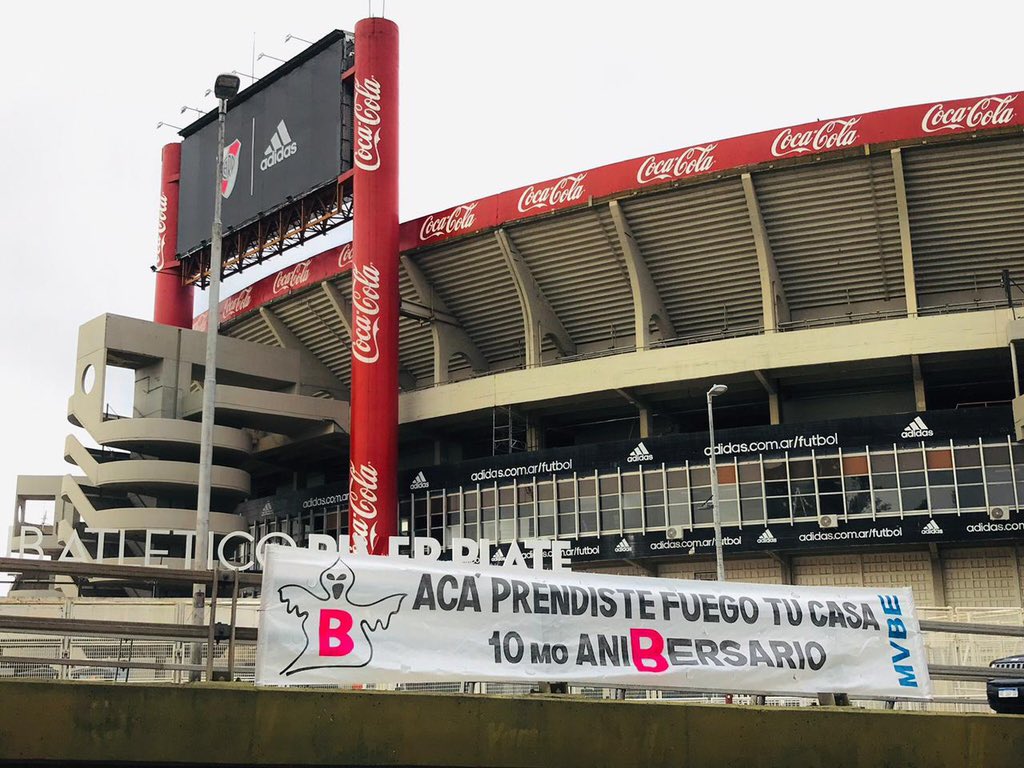 lamitadmas1's tweet photo. ¡Holi!😅

26/06/2011 - 26/06/2021
#A10AñosDeTuBelorio
#EsaManchaNoSeBorraNuncaMás
#Riber10años 
👻🅱️🐔 https://t.co/ghuanU215R