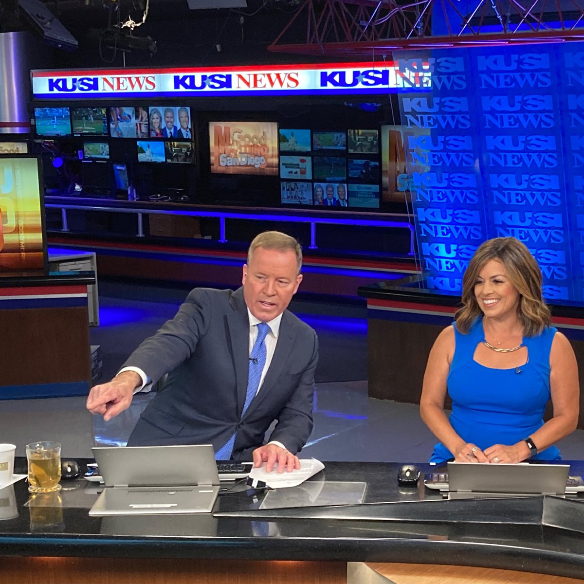 ealvareznews's tweet photo. Good morning San Diego!
It’s Saturday!
Sitting next to each other at the main anchor desk for the first time in 15 months! #nomoresocialdistancing #vaxxed
@kusinews @kusi_gmsd @JasonAustell https://t.co/nc4MysfXyz