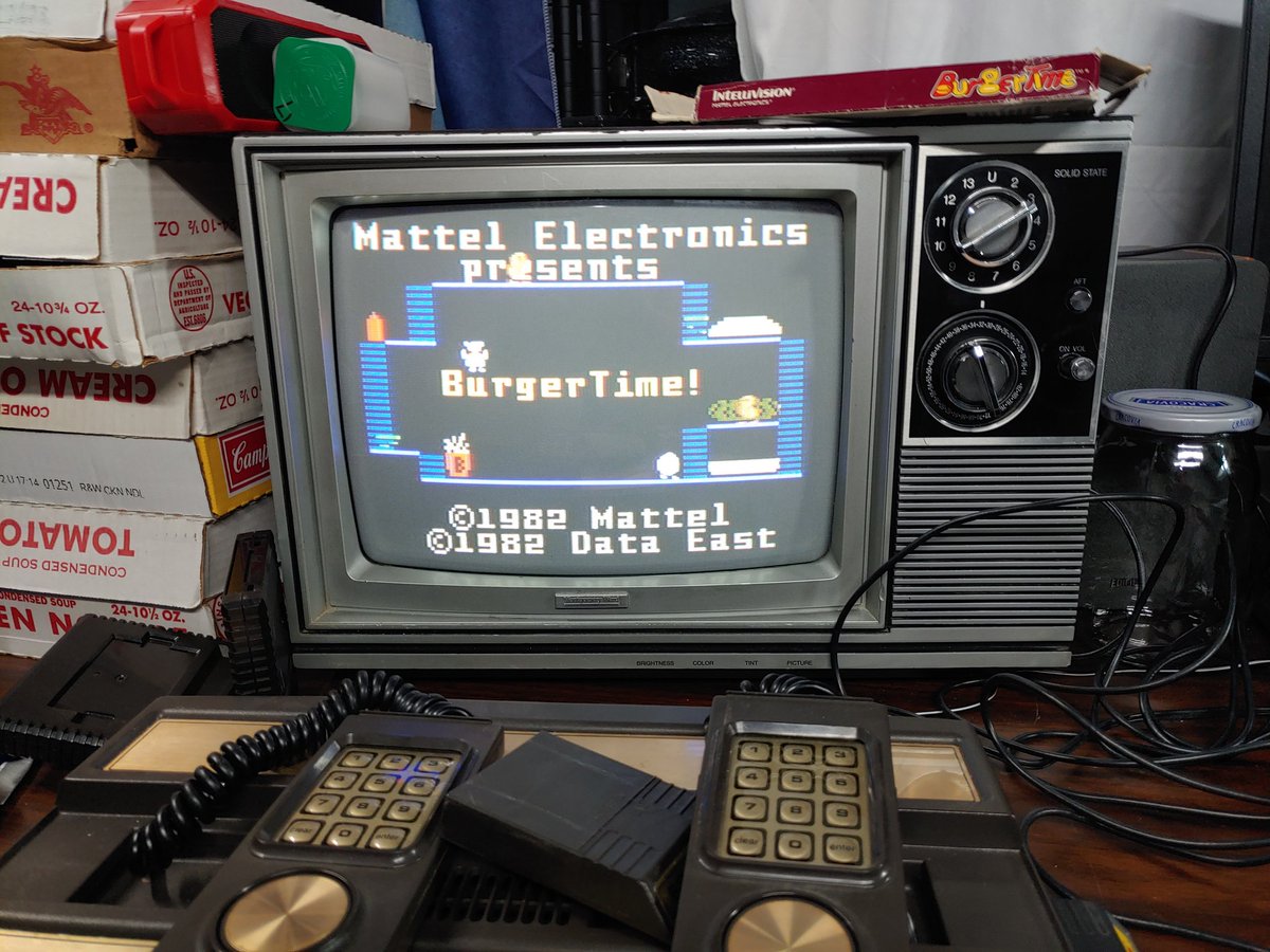 AtariMan71's tweet photo. A little Saturday morning #Intellevision anyone?
#RETROGAMING https://t.co/DoCts3n81s