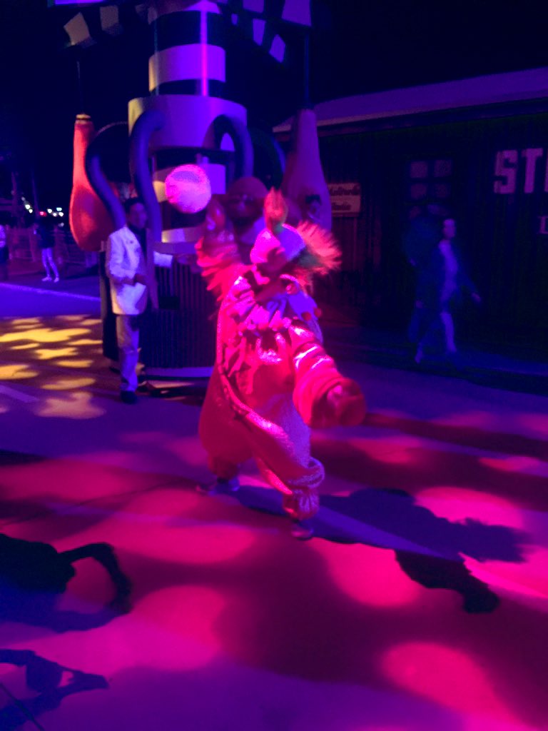 Forever Freaks Of Halloween Horror Nights tweet media