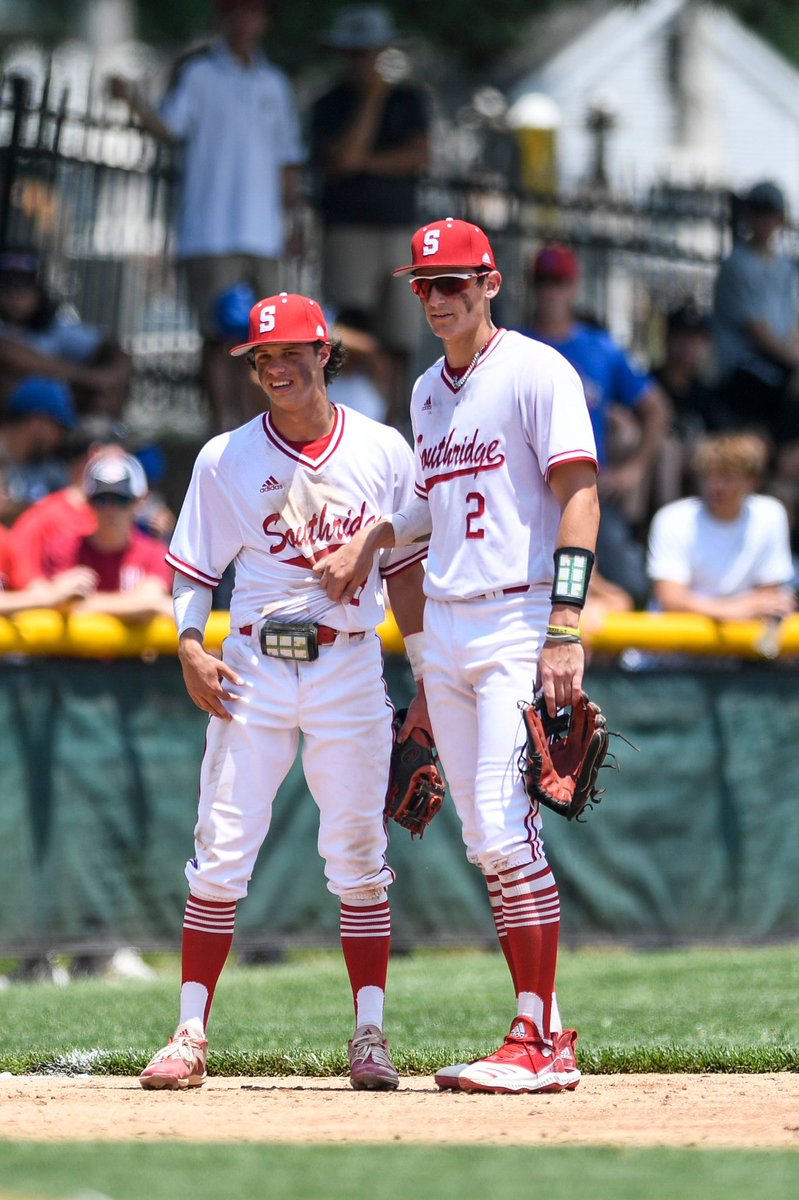 TweetsOfHendrix's tweet photo. Competitive drive. Undeniable talent. A work ethic like no other. 

Camden Gasser and Colson Montgomery have left a lasting impact on Southridge baseball.

The Southridge duo are the Courier &amp; Press All-SW Indiana baseball co-Players of the Year.

https://t.co/TCFujFBsOO https://t.co/hcf6ATUkwL