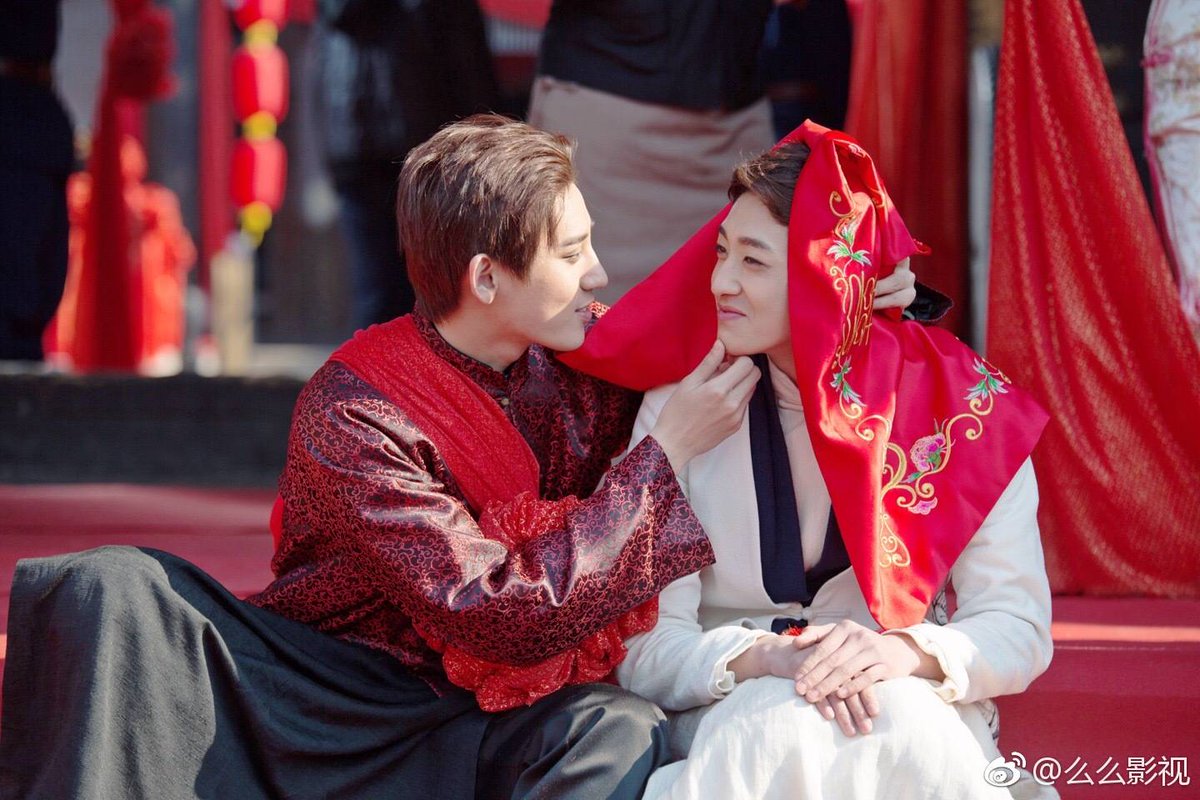 aria_peng_zai's tweet photo. something is not right here🤭
cute bts photos from Xiang Long
#yanghaoming #杨昊铭 #bailusheng https://t.co/N6OmyEHoae