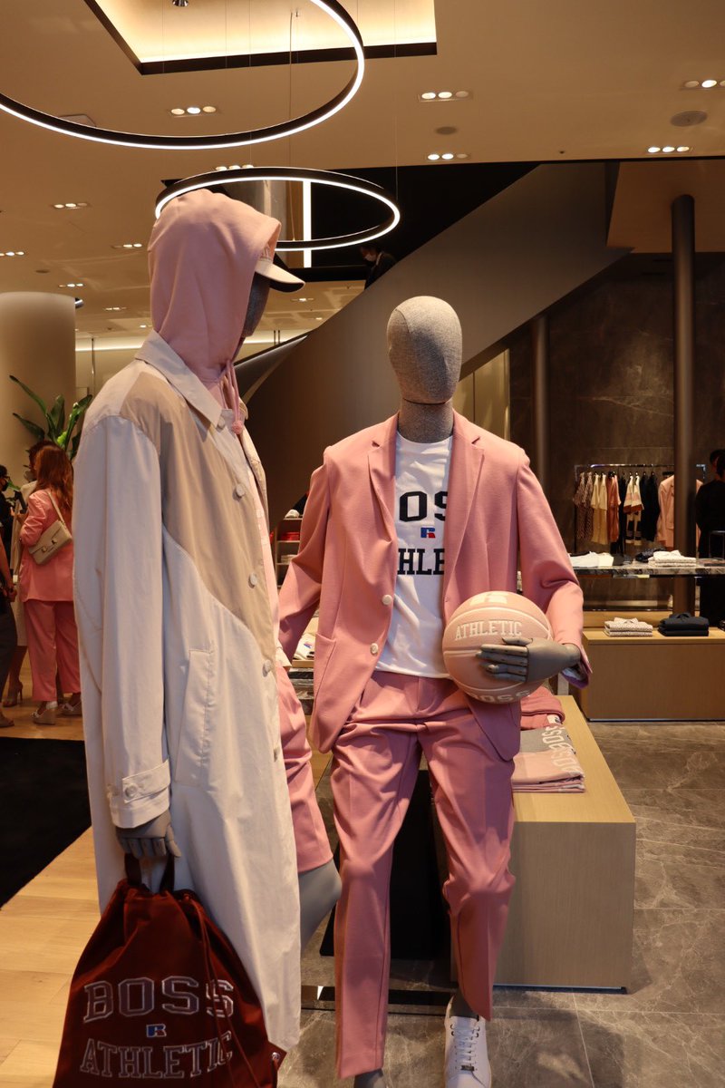 manami_hiraki's tweet image. 📸💭

#ThisIsBoss 

GINZA flagship store GRAND OPEN!
💚💚💚