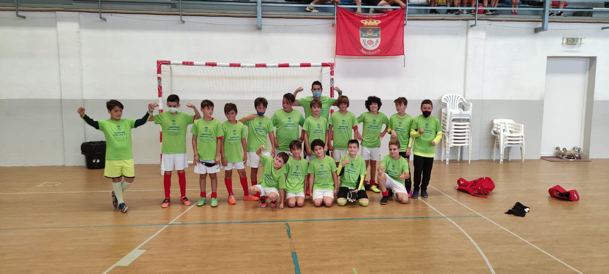 FUTSALNAMBROCA's tweet photo. Final de temporada inmejorable, con un campeonato provincial en categoría Benjamin y subcapeonato en categoría Prebenjamin.  Enhorabuena a los chic@S por esta gran temporada 👏 @ANambroca @AytoNambroca https://t.co/43TeHZjzcF