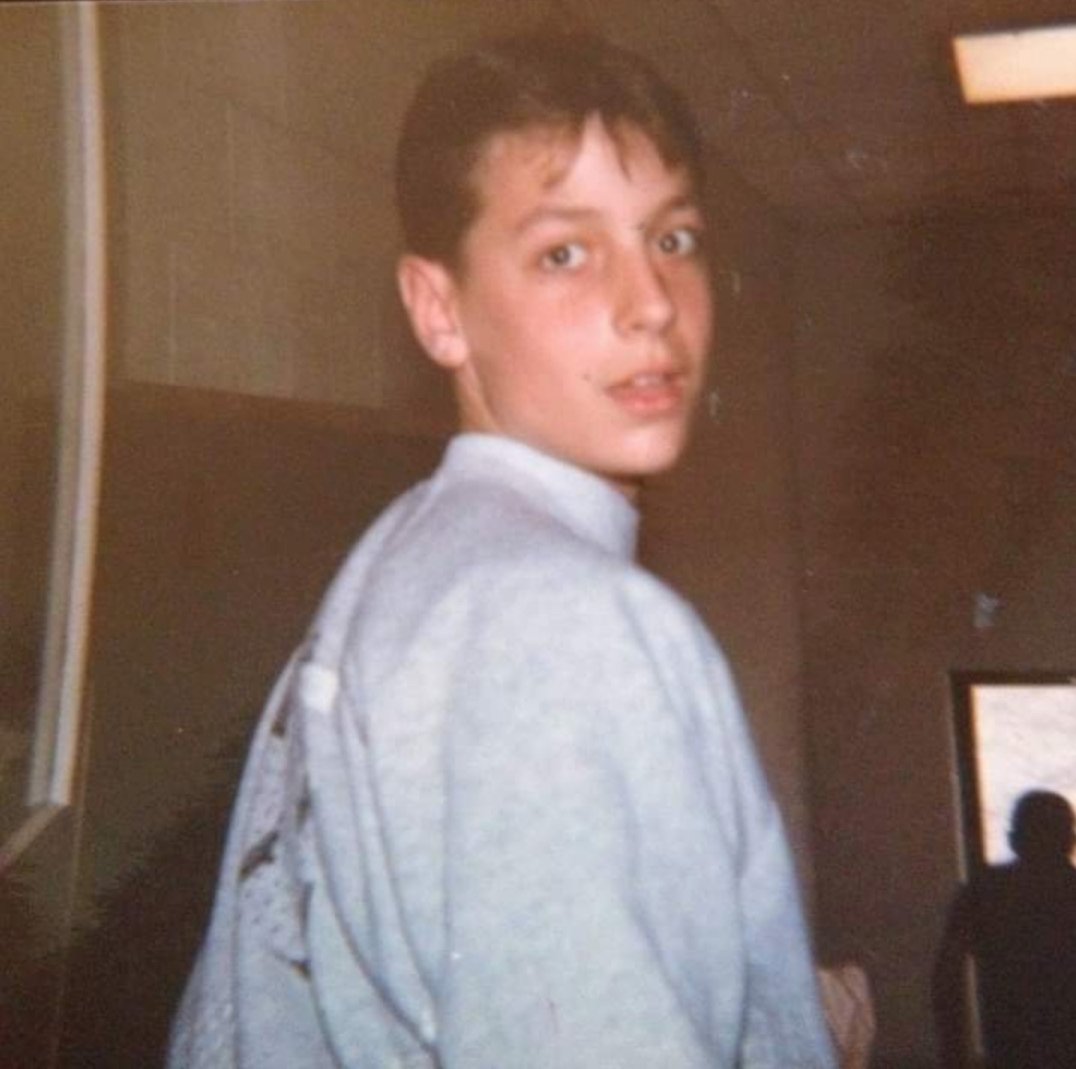 JMadelone's tweet photo. Please join us today, Saturday, June 26, 2021 at 5:00 PM for a remembrance of Jeff Madelone at the main diamond at Cantine Memorial Field, Washington Ave. in Saugerties, NY.
#ALSsucks #ThisIsALS #IAmALS #ProjectALS #HopeLovesCompany #EndALS #DrugsInBodies #FriendsofJeffMadelone https://t.co/ma1hY1ccl3
