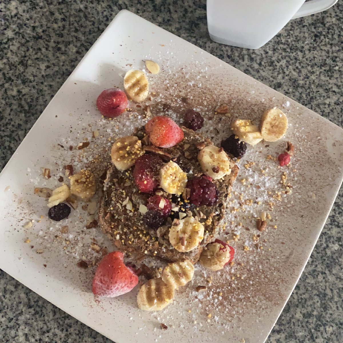 AlfonsoDelgadoD's tweet photo. A desayunar #SaturdayMorning #breakfast #boysingle #Pride2021 https://t.co/iltywJ7ct8