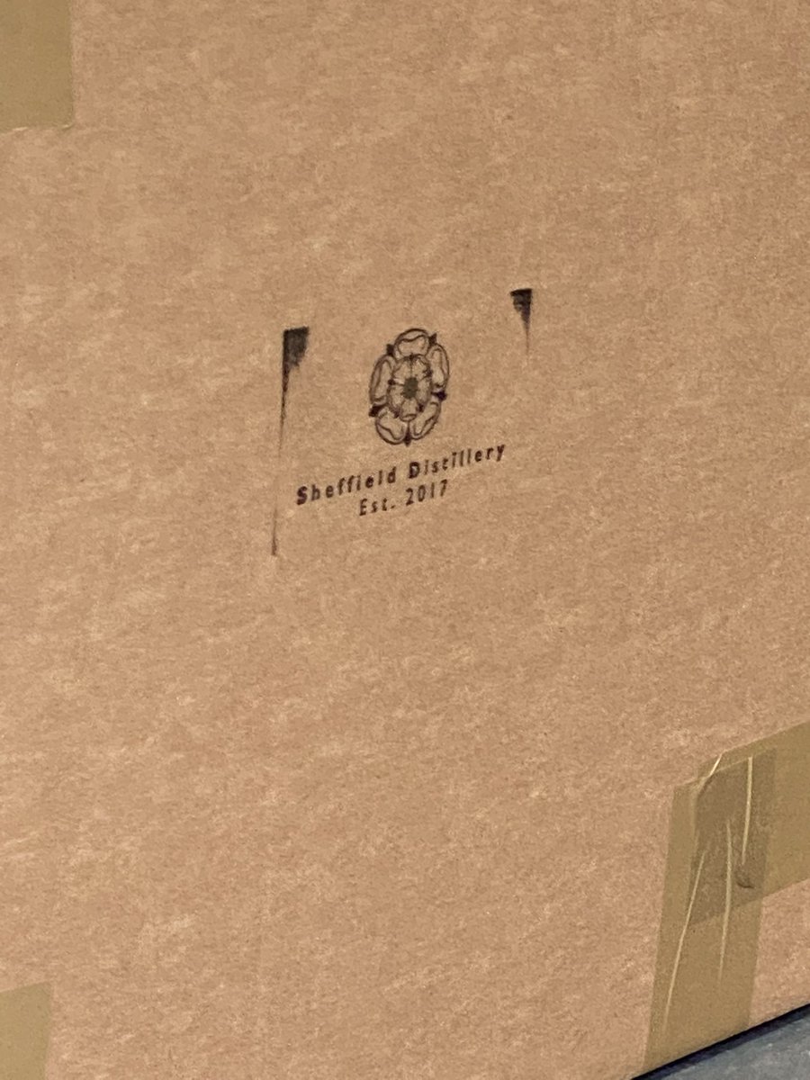 stlbarnsley's tweet photo. #alcohol distribution for another distillery company based in #Sheffield 

Do you need anything delivering anywhere in the U.K? 

Our despatch lab technology will save you time and money to let you do what you do best and that’s run the business. https://t.co/WhdC8x17CR