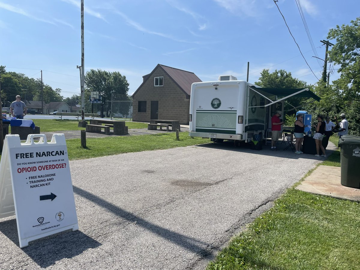 gscparksandrec's tweet photo. Resource Fair going on NOW at Ed Davis Learning Center. Giveaways starting at 12:00pm and a lot of helpful information! https://t.co/4p444CnSQw