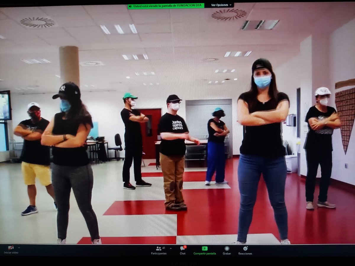 FundacionDfa's tweet photo. Seguimos disfrutando del #FestivalFindeCurso. Ahora, a moverse con The Dancer. Vamosssss., ese rrrtitmoooo... Centro #ActividadesSocioculturales Fundación DFA #DFASomosCapaces https://t.co/Yv0qei61yy