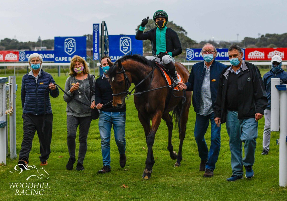 CRIMSON KING wins the WORLD SPORTS BETTING POCKET POWER STAKES (Grade 3) by 2.75 lengths. Ridden by jockey Morne Winnaar.
__

Well done to the winning connections &amp; Breeders Ridgemont Highlands.

__

To Green Street International on their 100th winner. 

__

📸 <a href="/ChaseLiebenberg/">Chase Liebenberg</a>