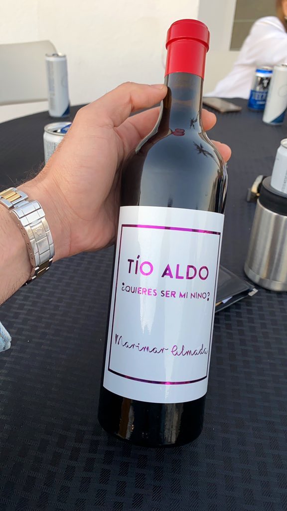 Es hoy, es hoy! 
<a href="/MarysolMonroyM/">Marysol Monroy</a> 
<a href="/jesusalmada/">JA Totono</a>  

Nos vemos al rato mis compadres, listos p festejar!! 

#MarimarAlmada