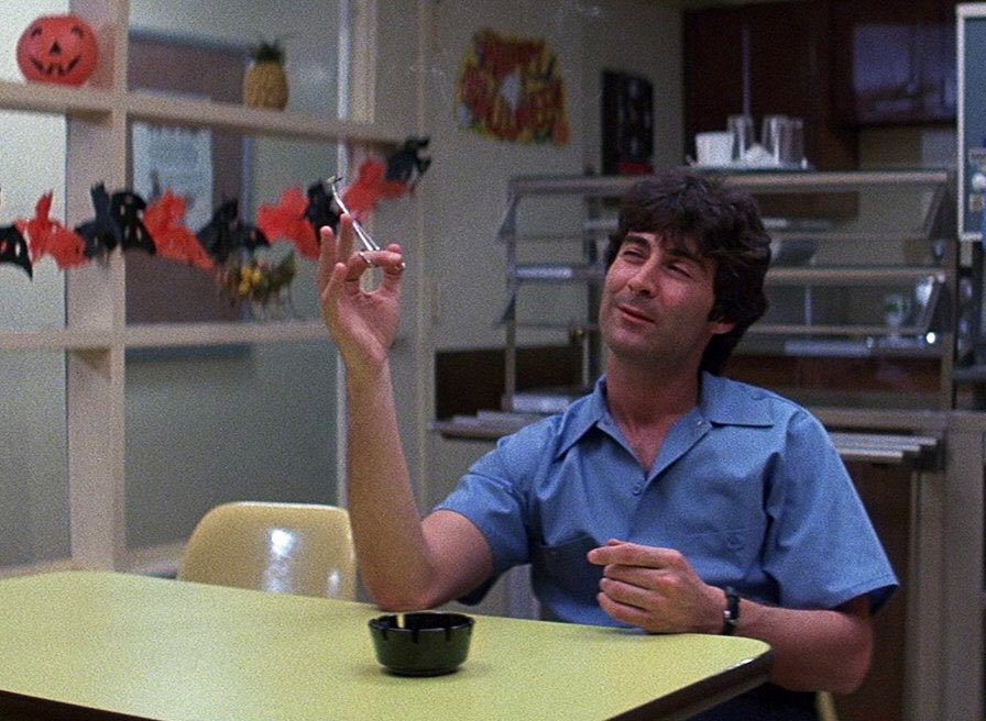 Happy 75th birthday to Leo Rossi!! 