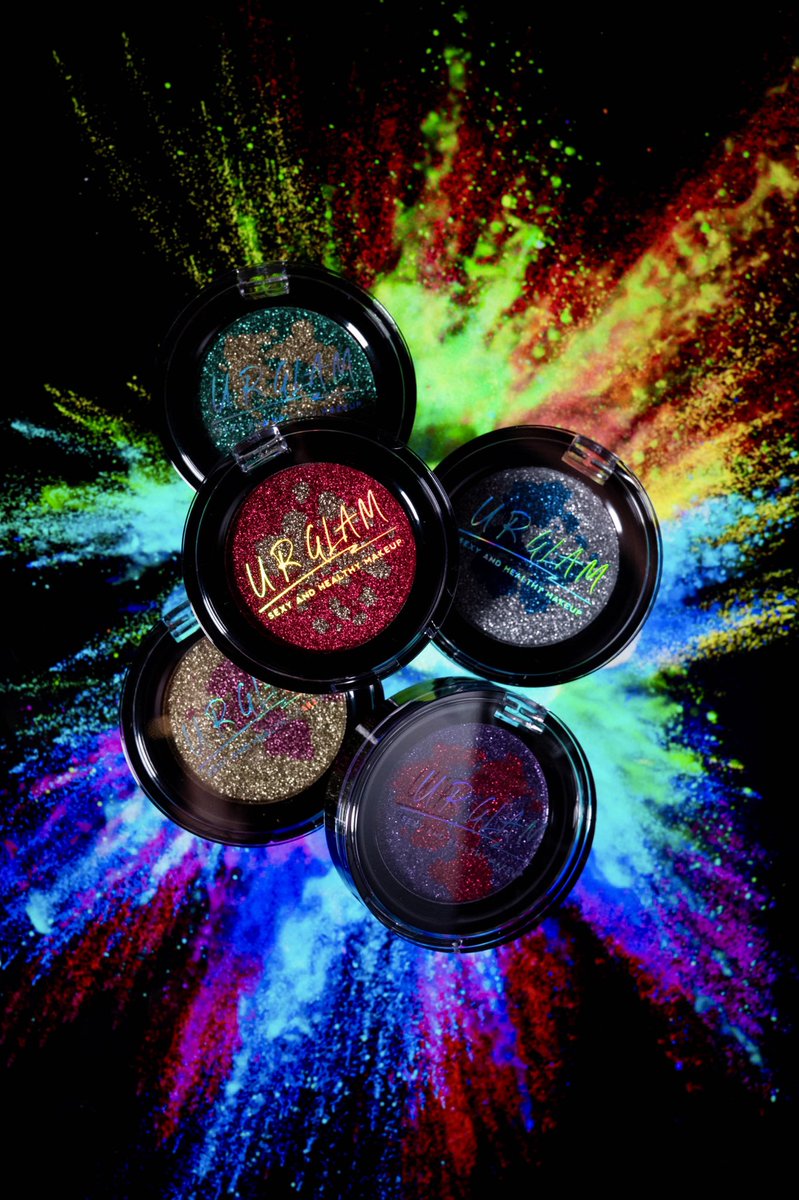 URGLAMのアイシャドウを撮ってみました◎ダイソーコスメのクオリティって年々上がってきてますよね！？