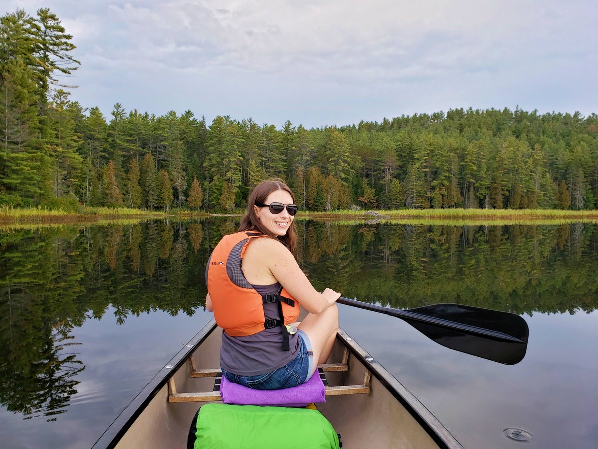 AdventwithJosie's tweet photo. It's #NationalCanoeDay! In a canoe floating down a beautiful river, mirror like reflections, and a paddle in your hand, what could be better?!
๐ Along the Amable du Fond River at Samuel de Champlain Provincial Park.
#canoeviews #canoe #paddle #explore #ontarioparks https://t.co/vn3RxsPmN4