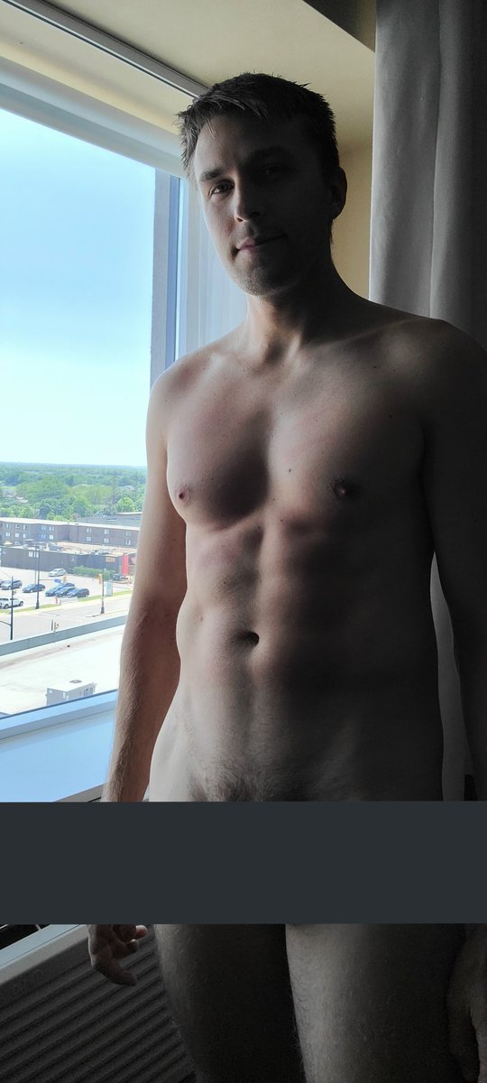 naughtymichael9's tweet photo. Let's have fun this weekend 🤤 https://t.co/qEusjIbVvW