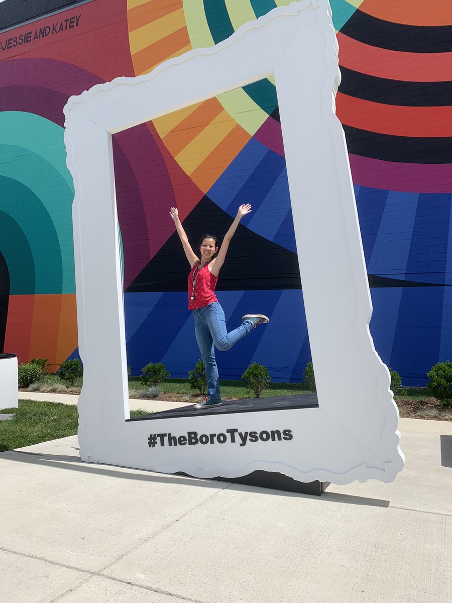 ColucciChangK's tweet photo. #theborotysons https://t.co/Uwbe3FIZaj