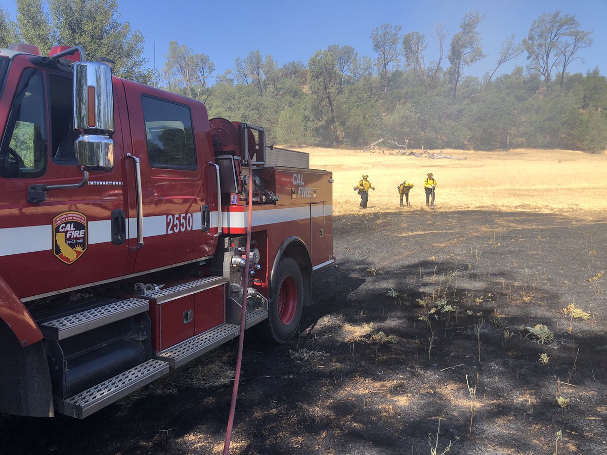 CALFIRETGU's tweet image. Update/Final #RollingFire is an 1/2 acre and 100% contained. The cause is under investigation. 
#CALFIRETGU2021